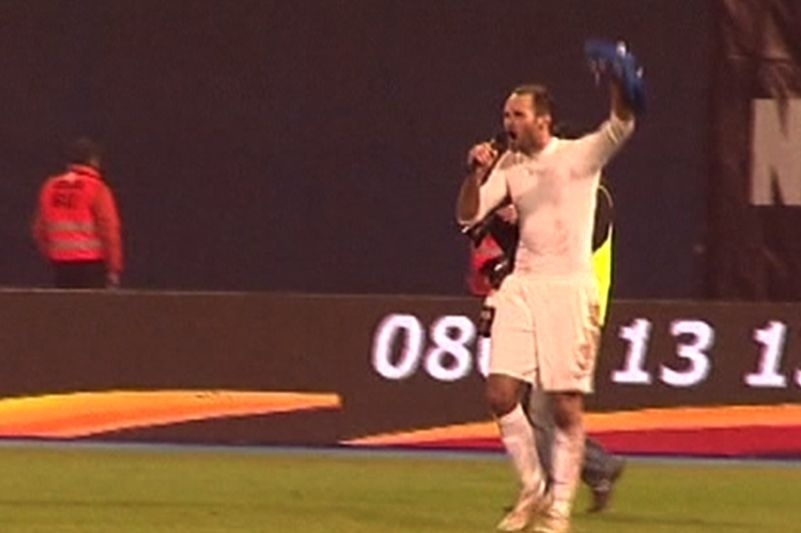 Κροατία: «Καμπάνα» σε Σίμουνιτς για ναζιστικό σύνθημα (video)