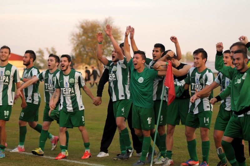 Οικονόμος Τσαριτσάνης-Πυρσός Γρεβενών 5-2