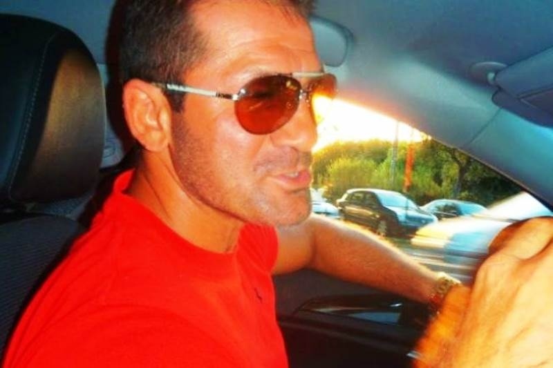 Αυτός είναι ο Θεσσαλονικιός που σφήνωσε τη Ferrari στα Ζαγοροχώρια!