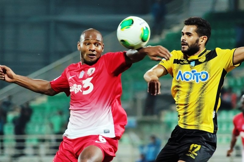 Ντε Γκούζμαν: «Να εκμεταλλευόμαστε την επίθεση»