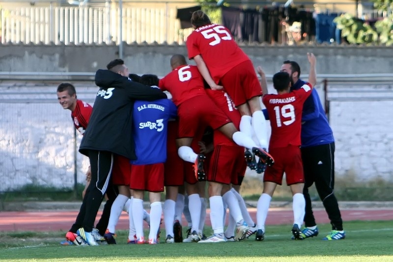 Ιστορική νίκη του Αιγινιακού, 2-0 τον Απόλλωνα