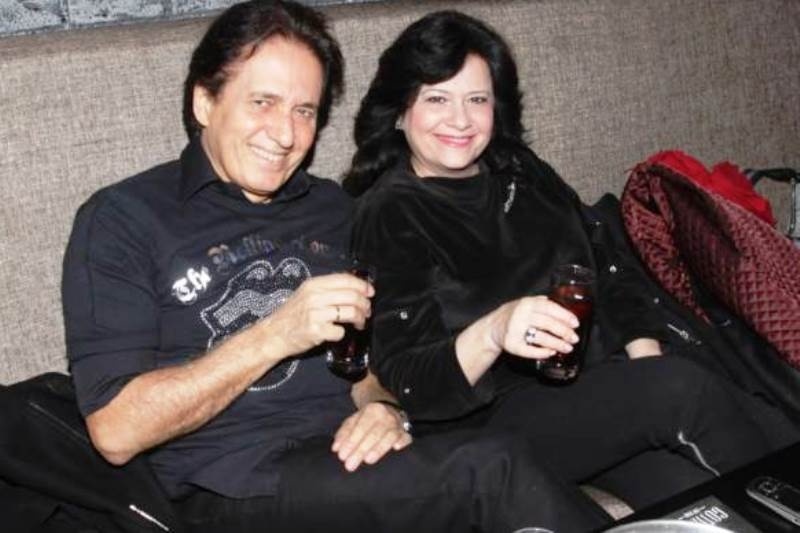 Αγωγές από την μητέρα του εκτός γάμου παιδιού του Πασχάλη και «πόλεμος» για το επώνυμο