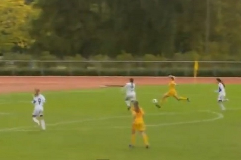 Ο νέος Ροναλαντίνιο είναι… γυναίκα! (video)