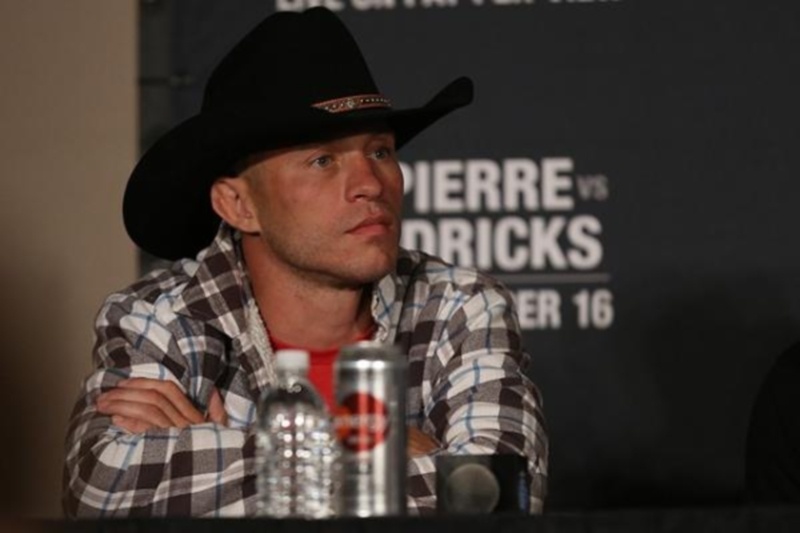 UFC on FOX 10: Ασυγκράτητος ο «Cowboy»