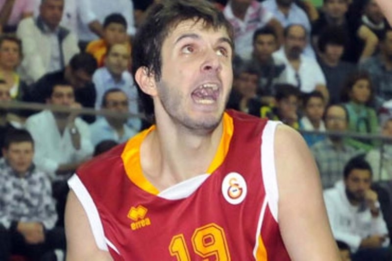 Αλντεμίρ: «Για τη νίκη στο ΣΕΦ»