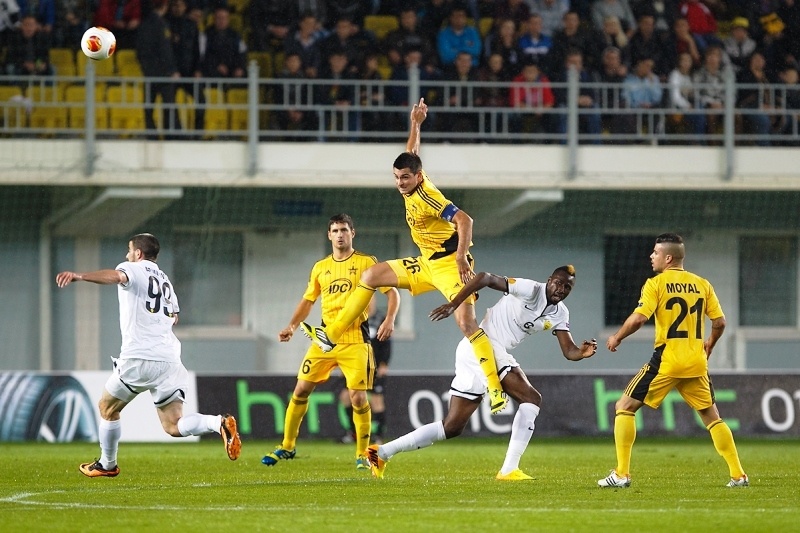 Πρόκριση για Ανζί (video)