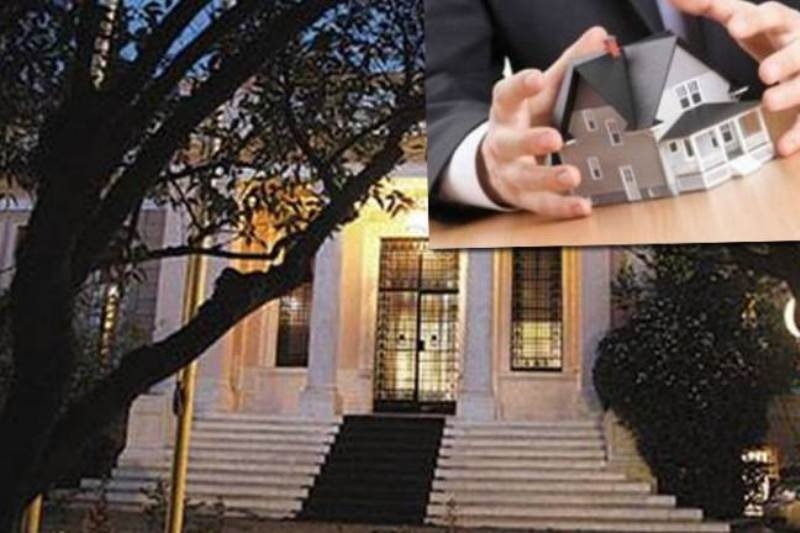 Η Τρόικα απαιτεί πλήρη απελευθέρωση πλειστηριασμών για να επιστρέψει!