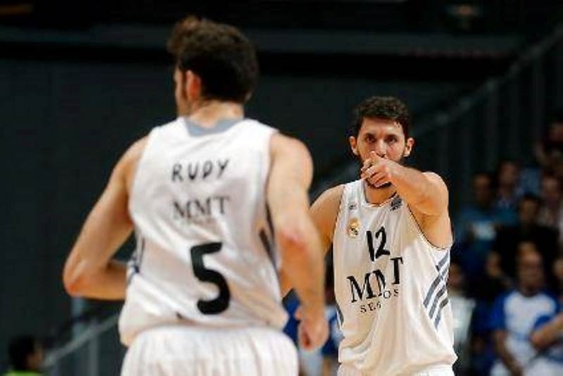 Ρεάλ Μαδρίτης: Κάτω από τα πόδια και... Ρούντι (video)