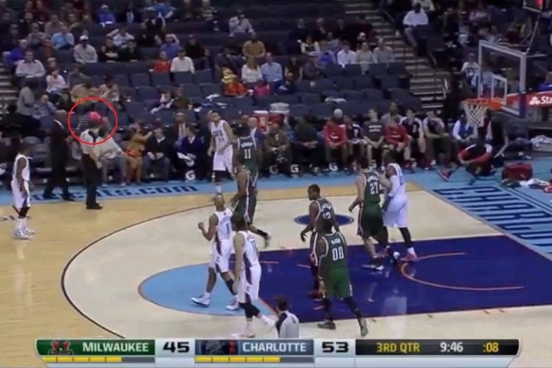 Σάρλοτ Μπόμπκατς: Χτύπησε γυναίκα ο Χέντερσον! (video)