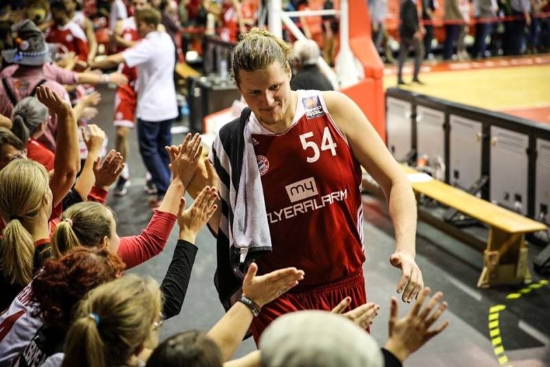 Μπράιαντ στο Onsports: «Ποιο ρεκόρ του Ολυμπιακού; Τη δουλειά της η Μπάγερν!» (photos+videos)