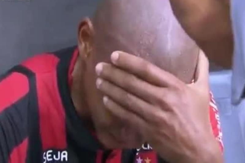 Brasileiro: Υποβιβάστηκε η Φλουμινένσε (videos+photos)