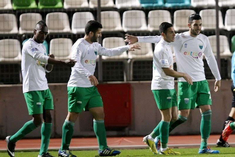 Λεβαδειακός: Προσπάθεια για την παραμονή (videos + photos)