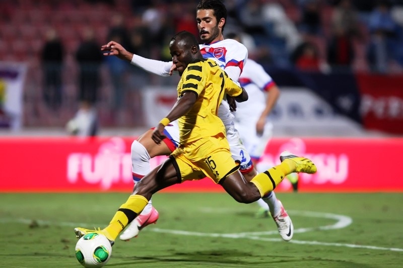 Λεβαδειακός: Προσπάθειες για Ουντότζι