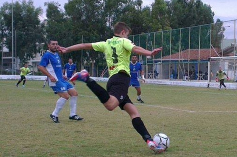 Δοκιμή στην Πόρτσμουθ για ελληνόπουλο!