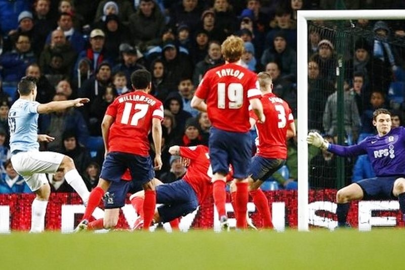 Έκανε πλάκα η Σίτι, 5-0 την Μπλάκμπερν (video)