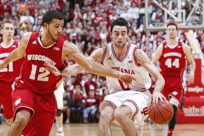 NCAA: Πρώτη ήττα για Ουισκόνσιν (videos)