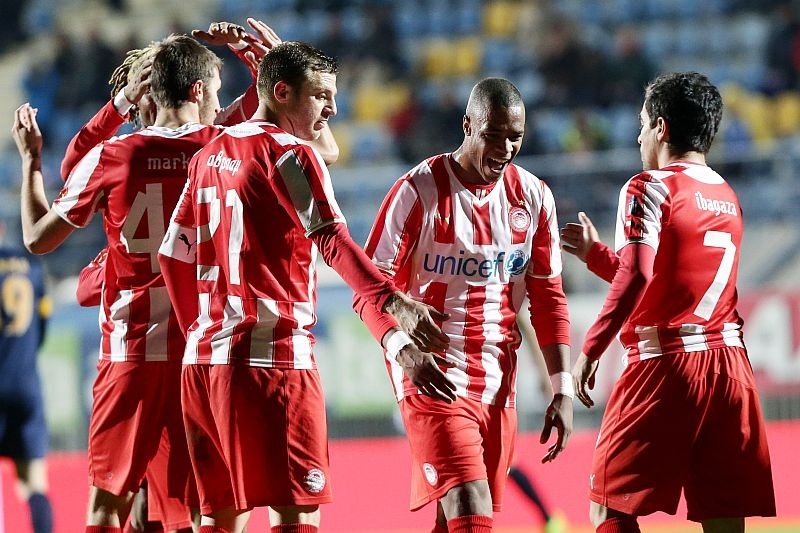 Με «σβηστές» μηχανές, 1-0 ο Ολυμπιακός στην Τρίπολη (photos)