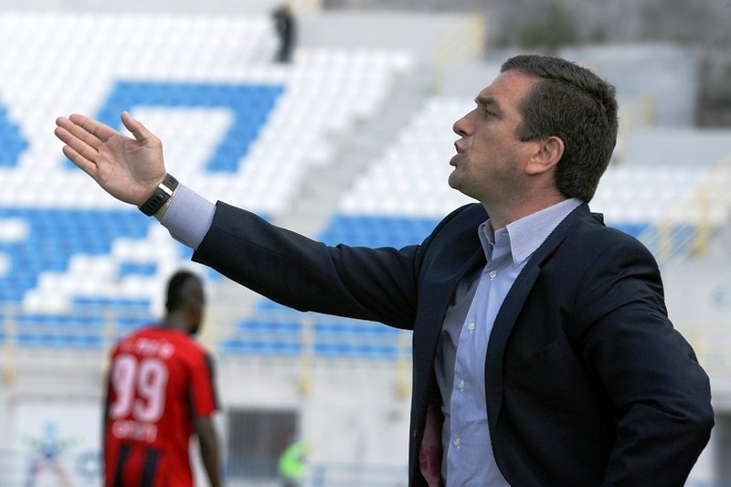 Πανηλειακός: Ευχαριστίες Βούζα