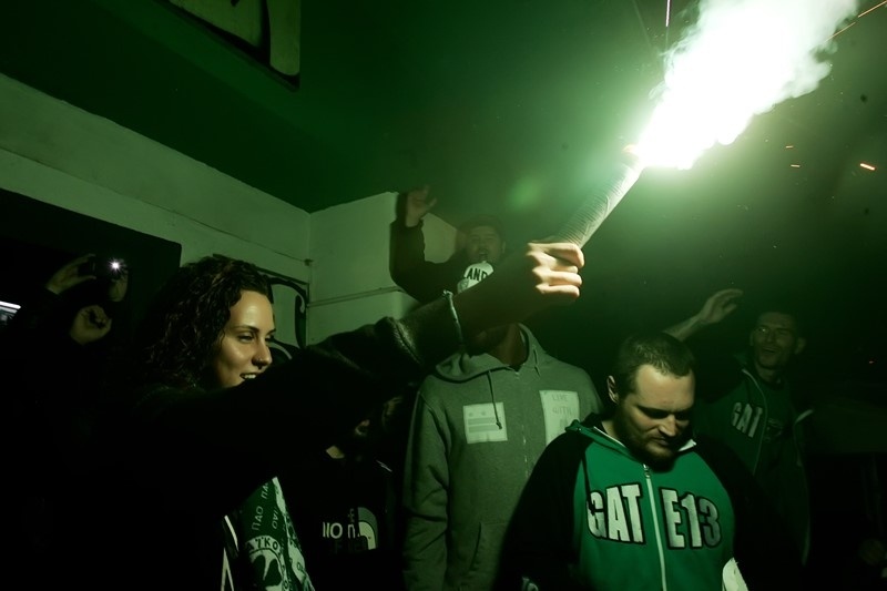 Τρελαμένοι Γκιστ και Γέμελος! (photos)