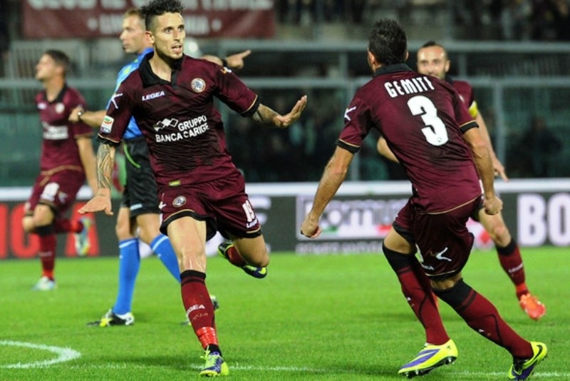 Ζωντανή η Λιβόρνο, 3-1 τη Σασουόλο