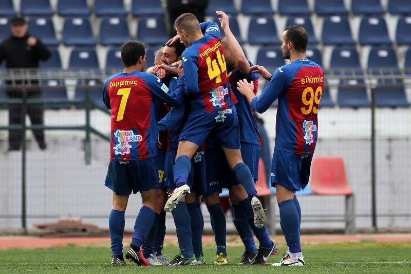 Ακάθεκτη η Κέρκυρα, 2-0 τη Δόξα Δράμας