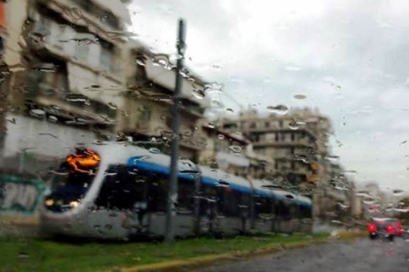 Κύμα κακοκαιρίας «σαρώνει» ολόκληρη τη χώρα