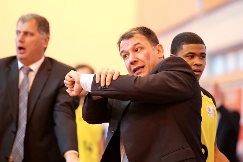 Λιόγας: «Τυχεροί που παίζουμε με τον Ολυμπιακό»