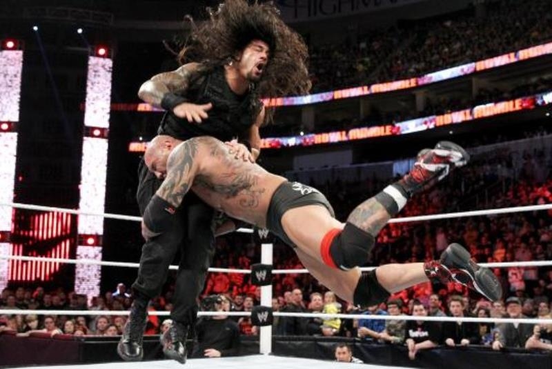 Royal Rumble: Υπό αποδοκιμασίες ο Batista (videos+photos)