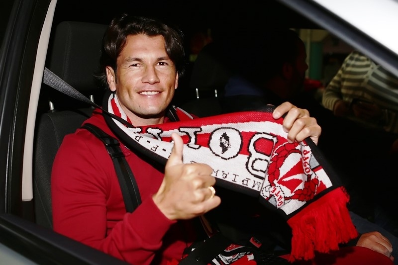 Βαλντές: «Περήφανος που ήρθα για τον Ολυμπιακό» (video+photos)