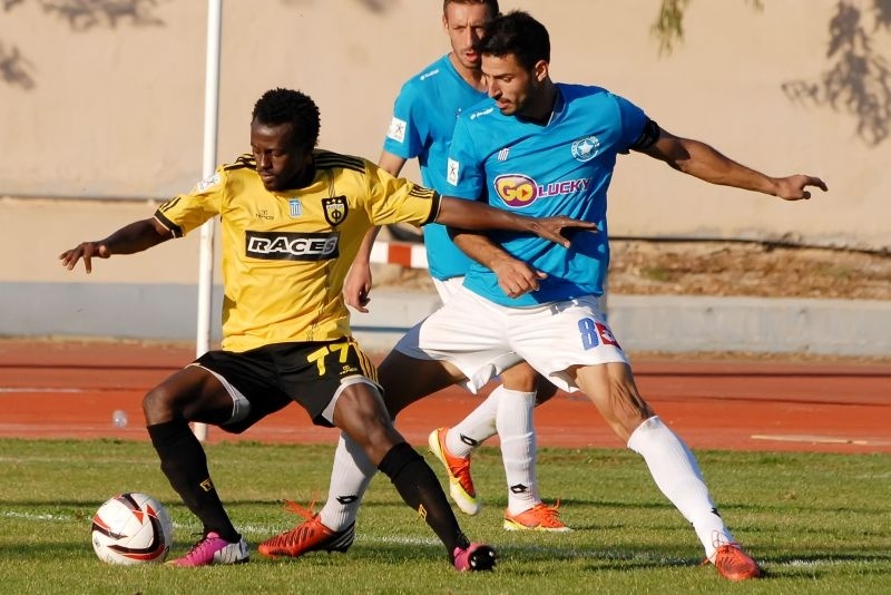 Football League: Σέντρα στον Ταύρο