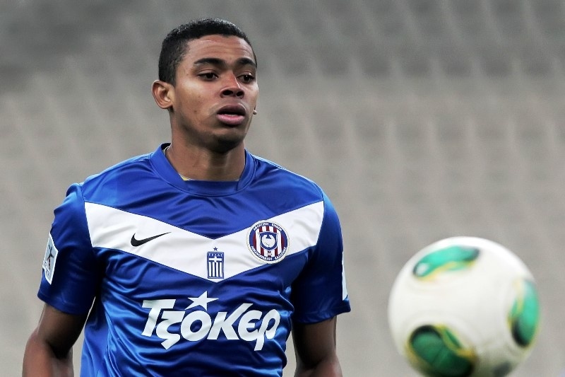 ΠΑΣ Γιάννινα: Λεάντρο και επίσημα