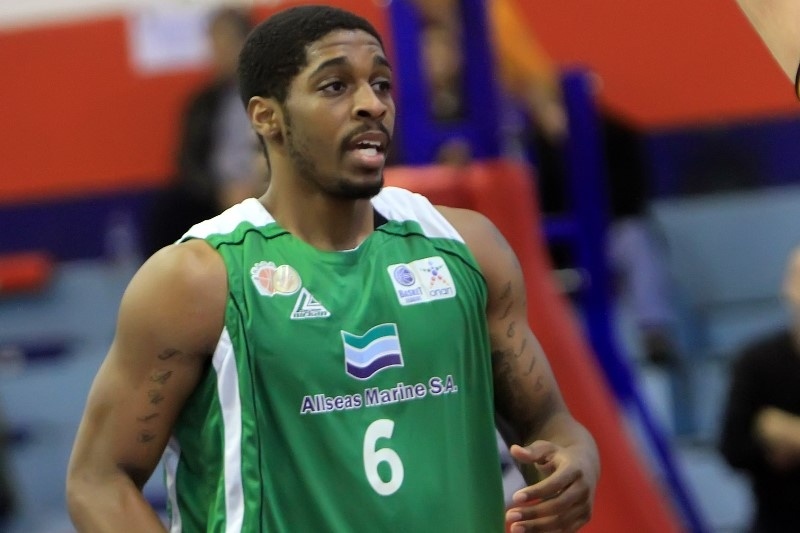 Τζόουνς: «Αντιμετωπίζουμε όλες τις ομάδες το ίδιο»