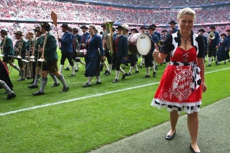 «Η Μόναχο 1860 έχει περισσότερο... σεξ από την Μπάγερν!» (photos)