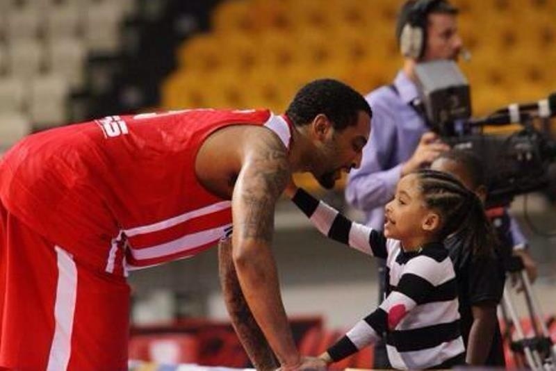 Ολυμπιακός: Οι γυναίκες του Λο (photo)