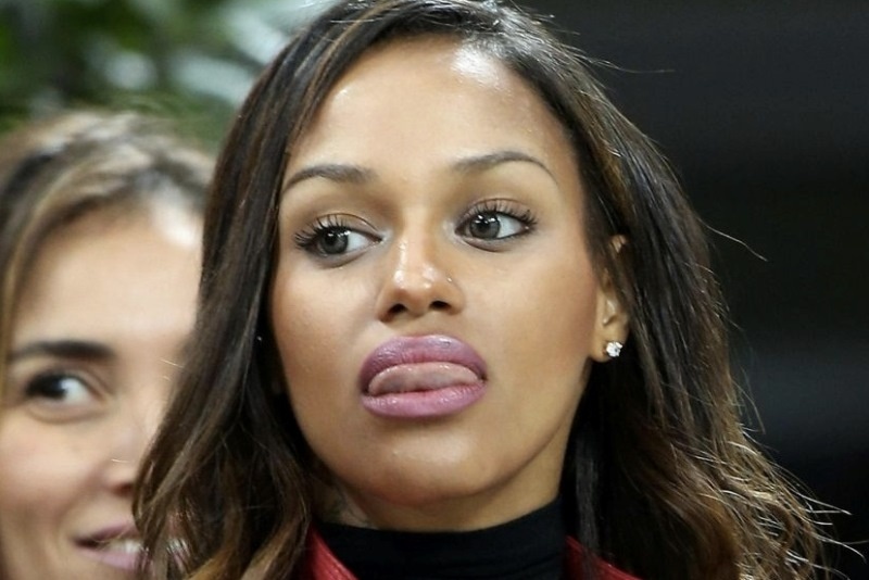 Μάριο Μπαλοτέλι: Η... γλώσσα της Νεγκεσά και η... Φερνάντα Λίμα! (photos+video)