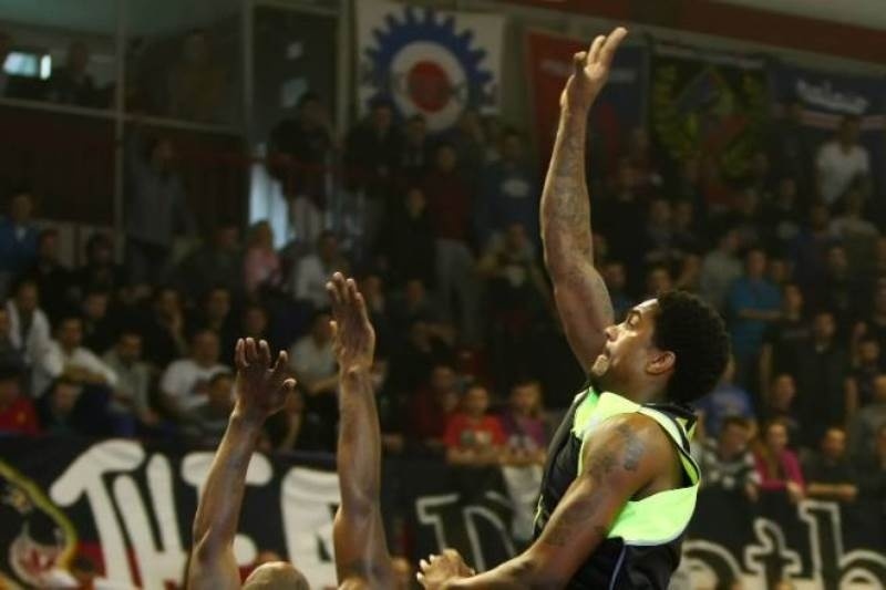 Άρης: Κάκωση ο Χαντ