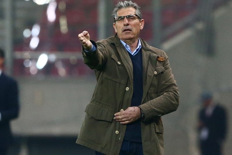 Πλατανιάς: Μισή… ντουζίνα απουσίες