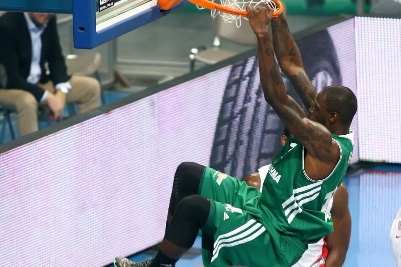 Ευρωλίγκα: Με «αιώνιους» το Top 10 (video)