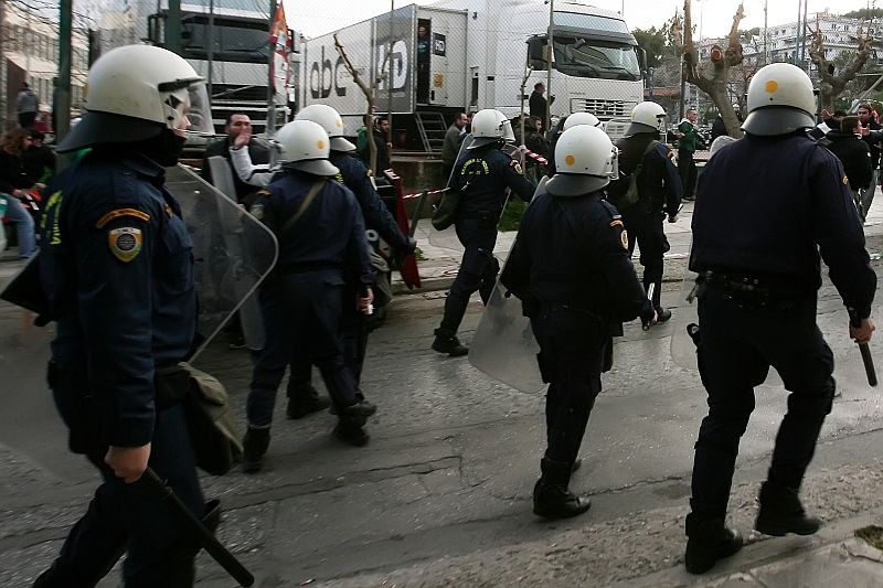 Το παρασκήνιο της αναίτιας επίθεσης στη Λεωφόρο