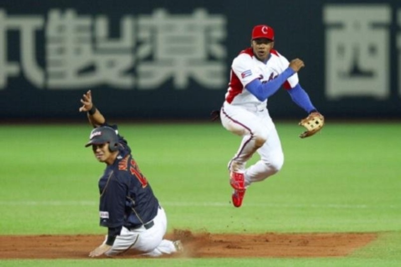 MLB: Ανακοίνωσαν Arruebarruena οι Ντότζερς