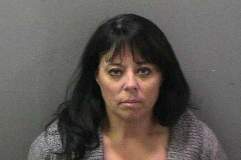 45χρονη έκανε σεξ με τον 12χρονο φίλο του γιού της