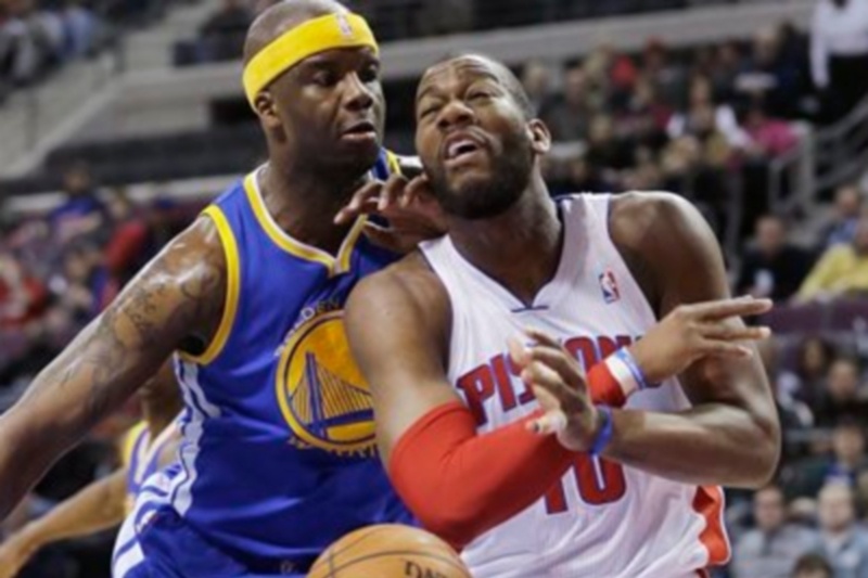 Γκόλντεν Στέιτ Ουόριορς: «Πελάτιασαν» τους Πίστονς (videos)