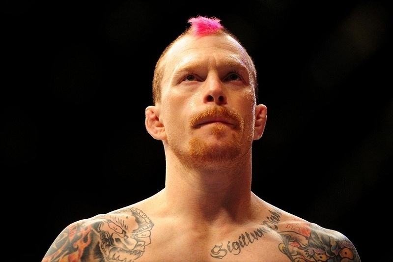 UFC: Αποσύρθηκε ο Palaszewski