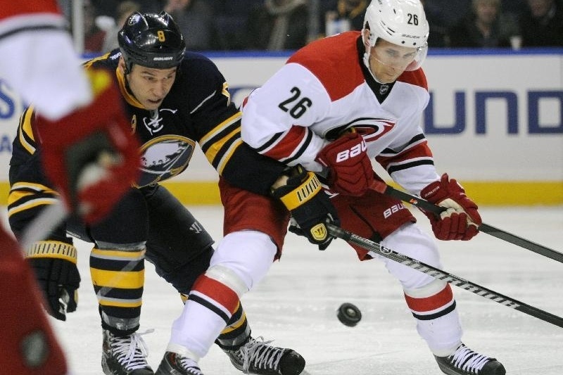 NHL: Θετικό… ξεκίνημα για Σέιμπερς (video)