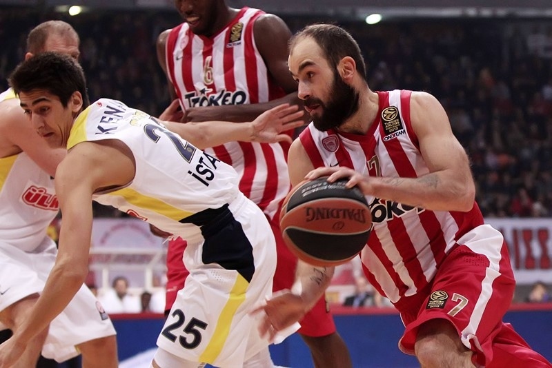 Ολυμπιακός: Για το «διπλό» στην Πόλη