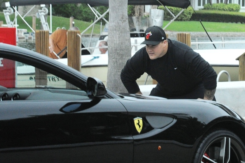 NFL: Διέλυσε τη Ferrari του ο Incognito