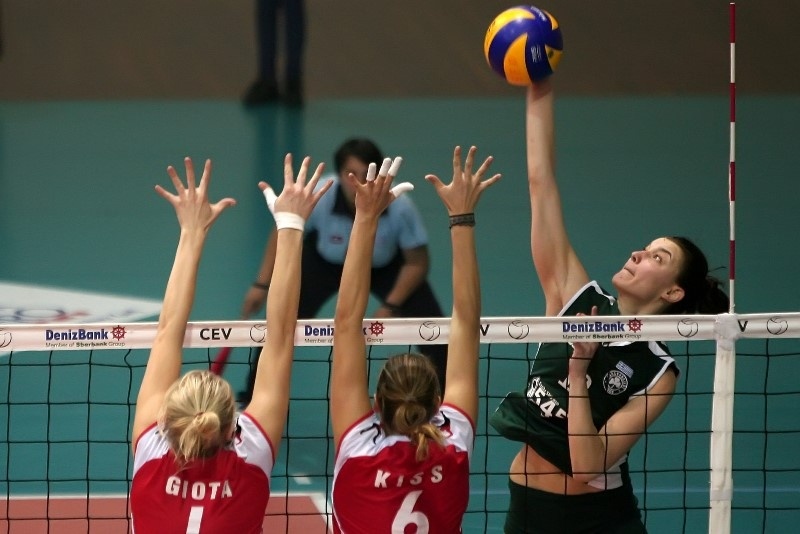 Final 4 Βόλεϊ Γυναικών: Στην Πύλο, Παναθηναϊκός και Ολυμπιακός