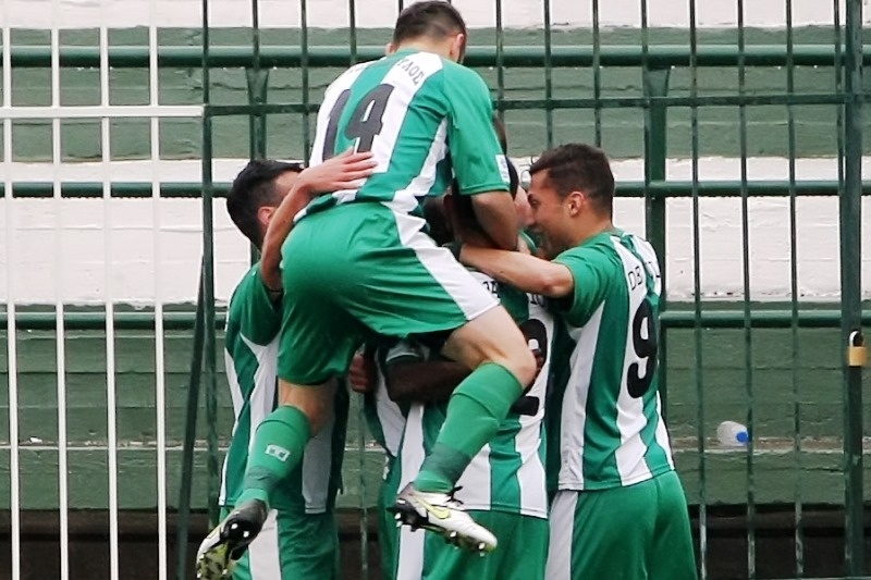 Εύκολα ο Αχαρναϊκός, 2-0 τον Φωκικό