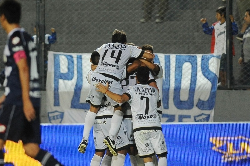 Αργεντινή: «Πυροβόλησε» ο Καστελιόνε (videos)