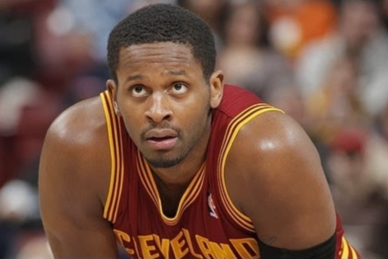 Κλίβελαντ Καβαλίερς: Επιστρέφει και ο Μάιλς